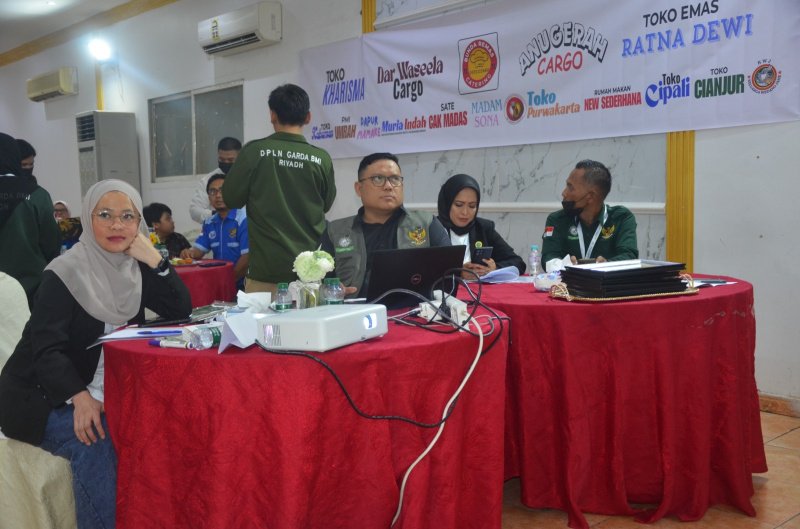 Foto Saat GARDA BMI Mulai Berpuisi